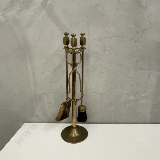 Vintage 4 Piece Arts and Crafts Solid Brass Fire Place Tool Set on Stand H64cm including poker in central column
