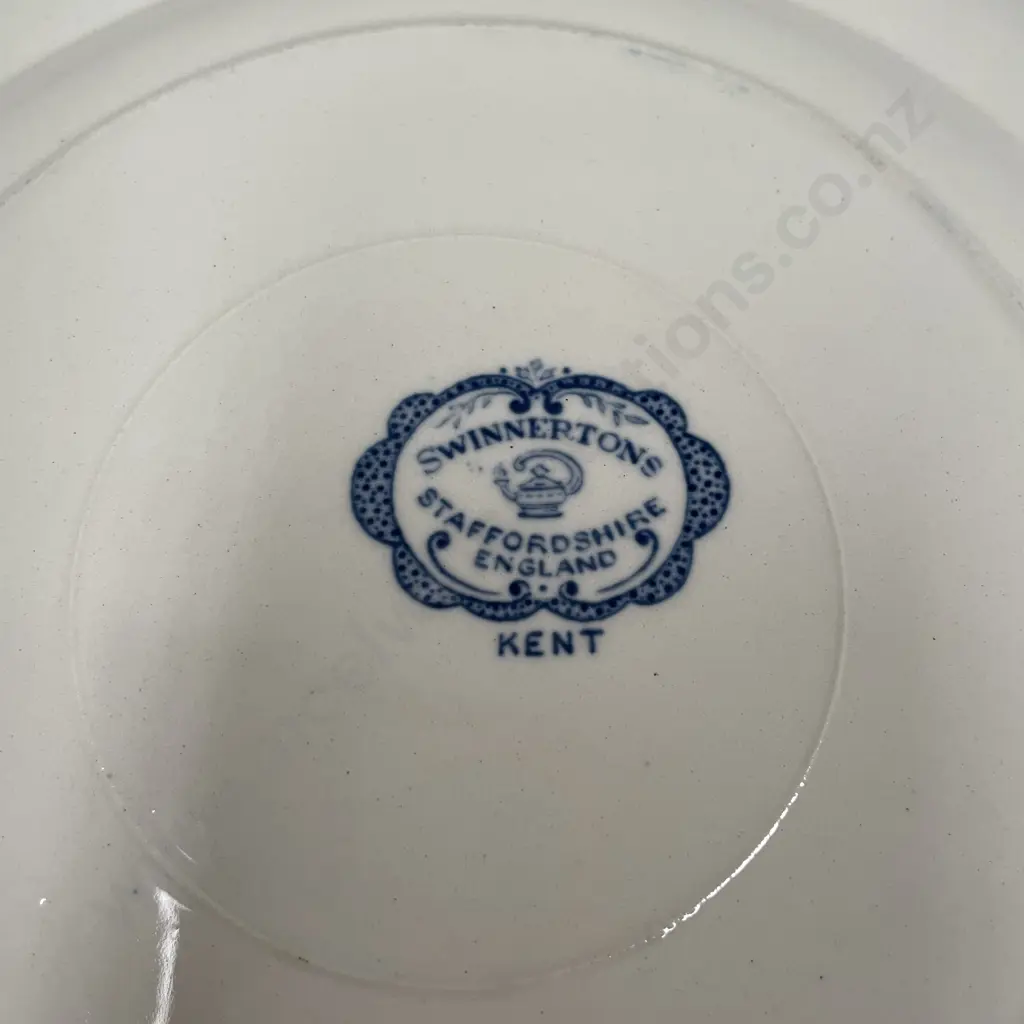Vintage Swinnertons "Kent" patterned Blue and White set of 6 Dinner Plates. Dia25cm Image 1++
