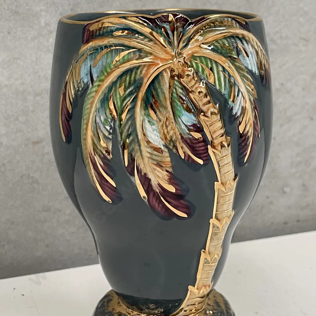 Beswick Palm Vase on blue/teal/grey ground. H16cm Image 1++
