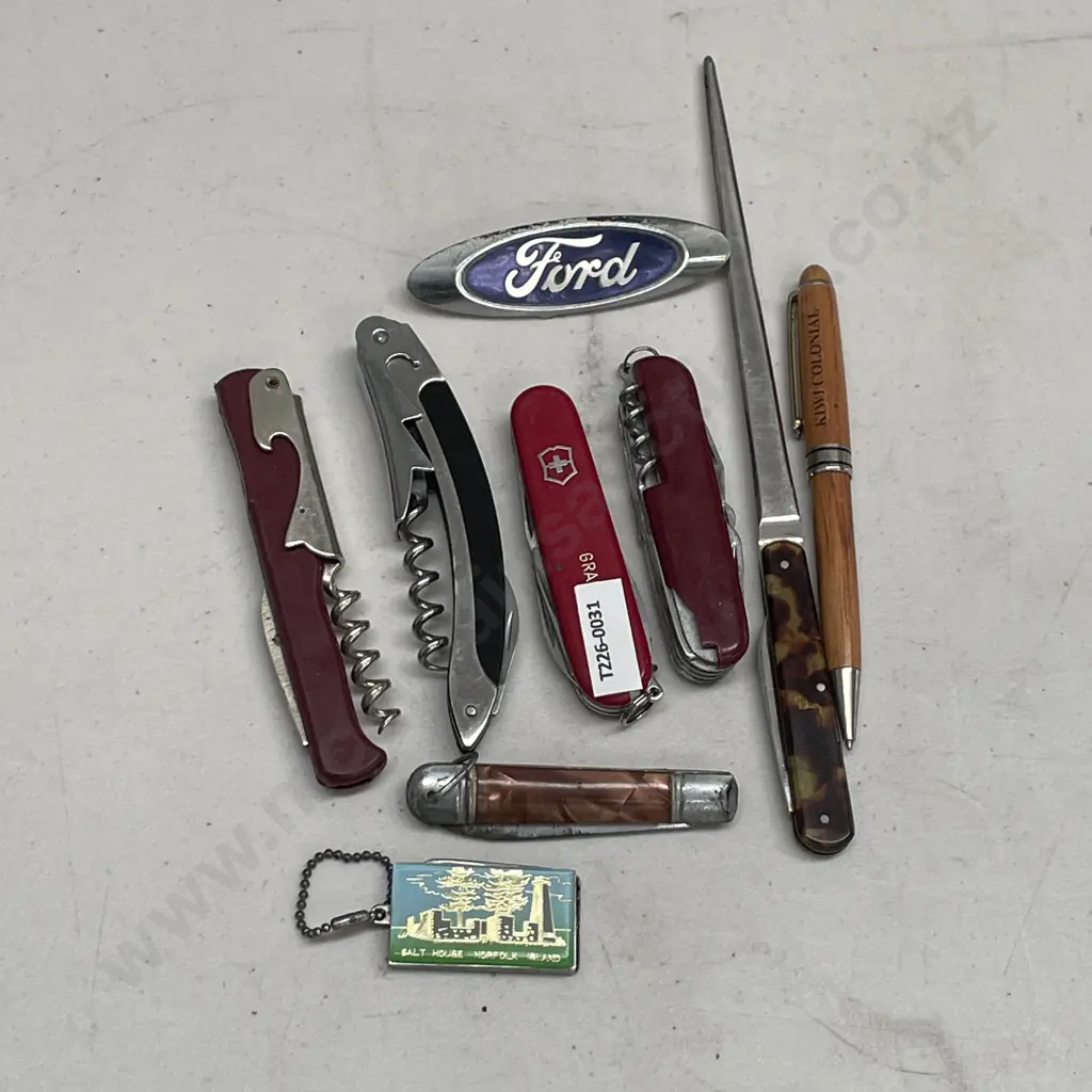 Assorted Pocket Knives, Ford Badge, Tortoise shell letter opener etc Image 1++