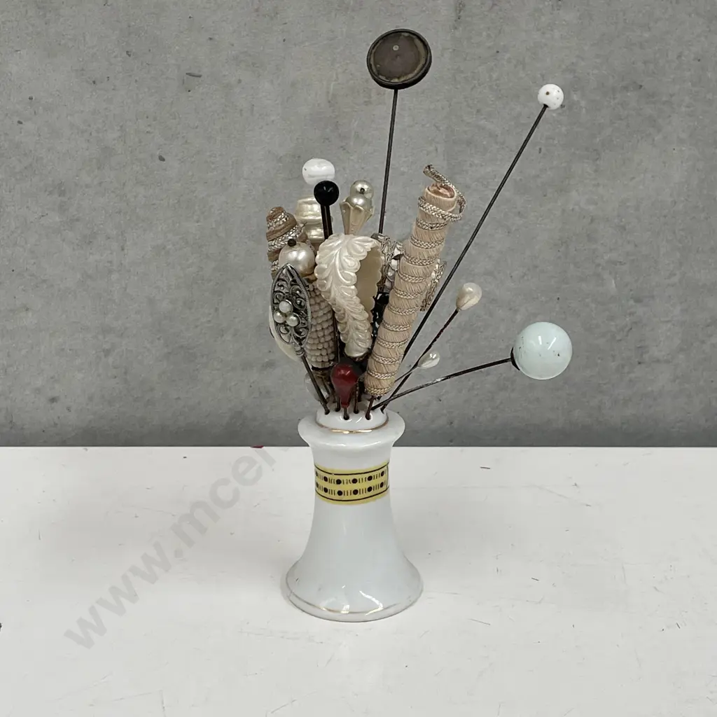 Vintage Hat Pin Holder with selection of Hatpins Image 1++