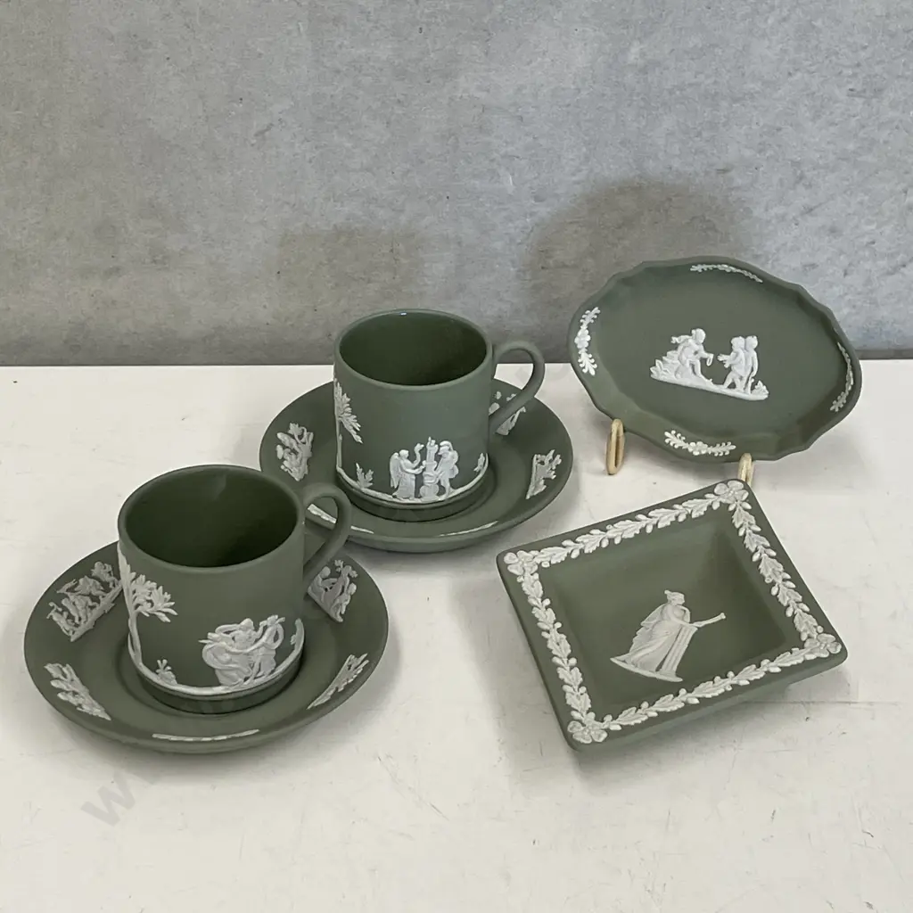 Wedgwood Green Jasperware demitasse duos x 2 with two dishes Image 1++