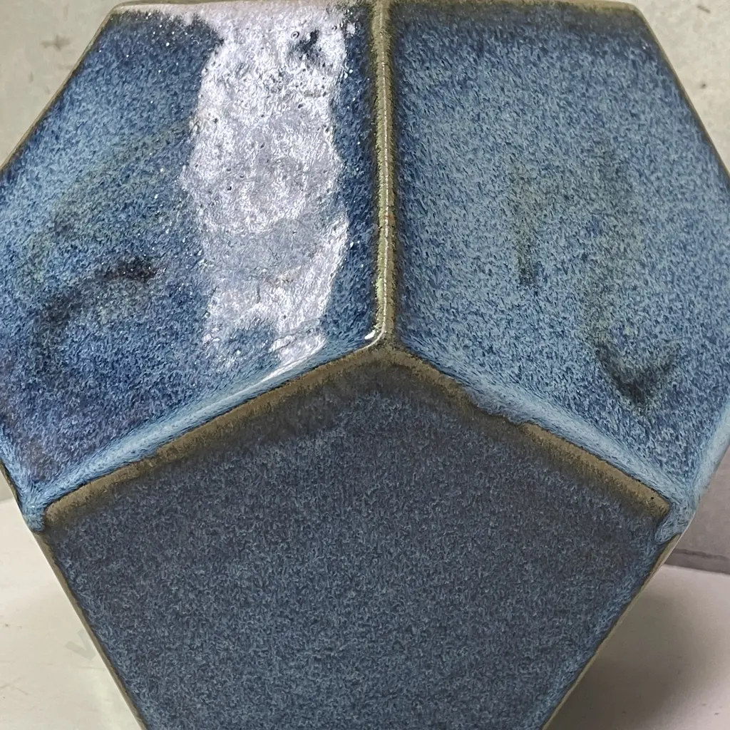Stunning Cube Style Glazed NZ Pottery Vase. H29cm Image 1++
