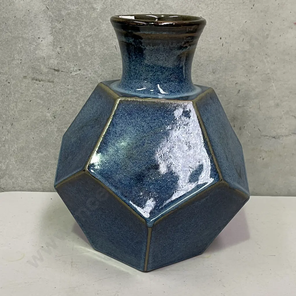 Stunning Cube Style Glazed NZ Pottery Vase. H29cm Image 1++