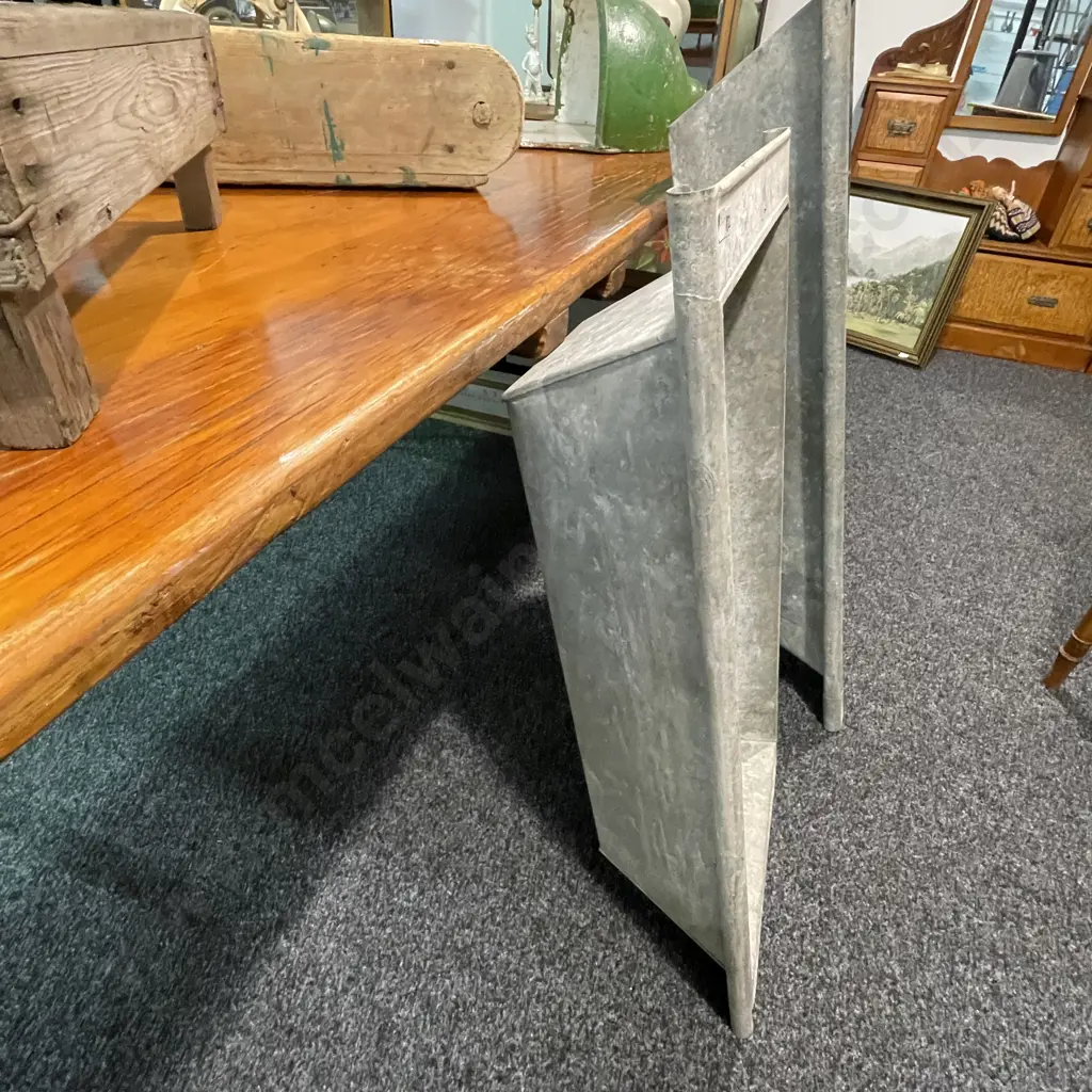 Vintage Zinc Water Trough, Circa 1940s, H20 W89 D43cm Image 1++