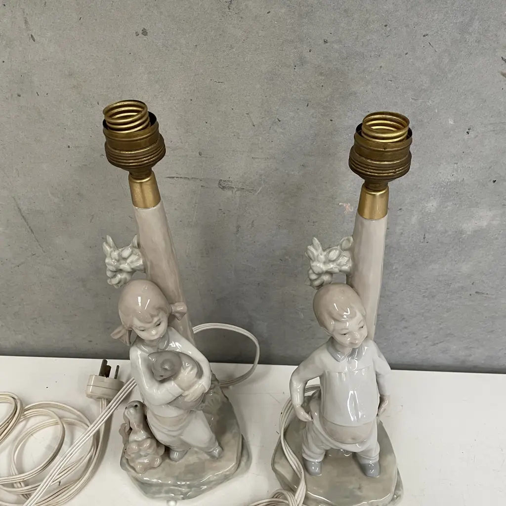 Vintage Pair of "Made in Spain" Table Lamps of Girl and Boy. H35cm Image 1++