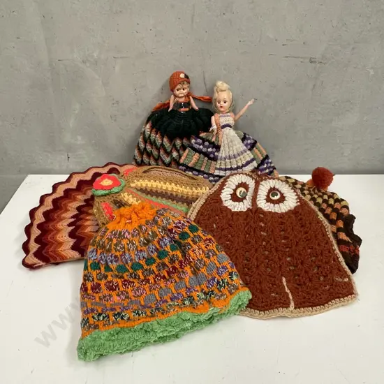Large assortment of Vintage knitted Tea Cozzies etc