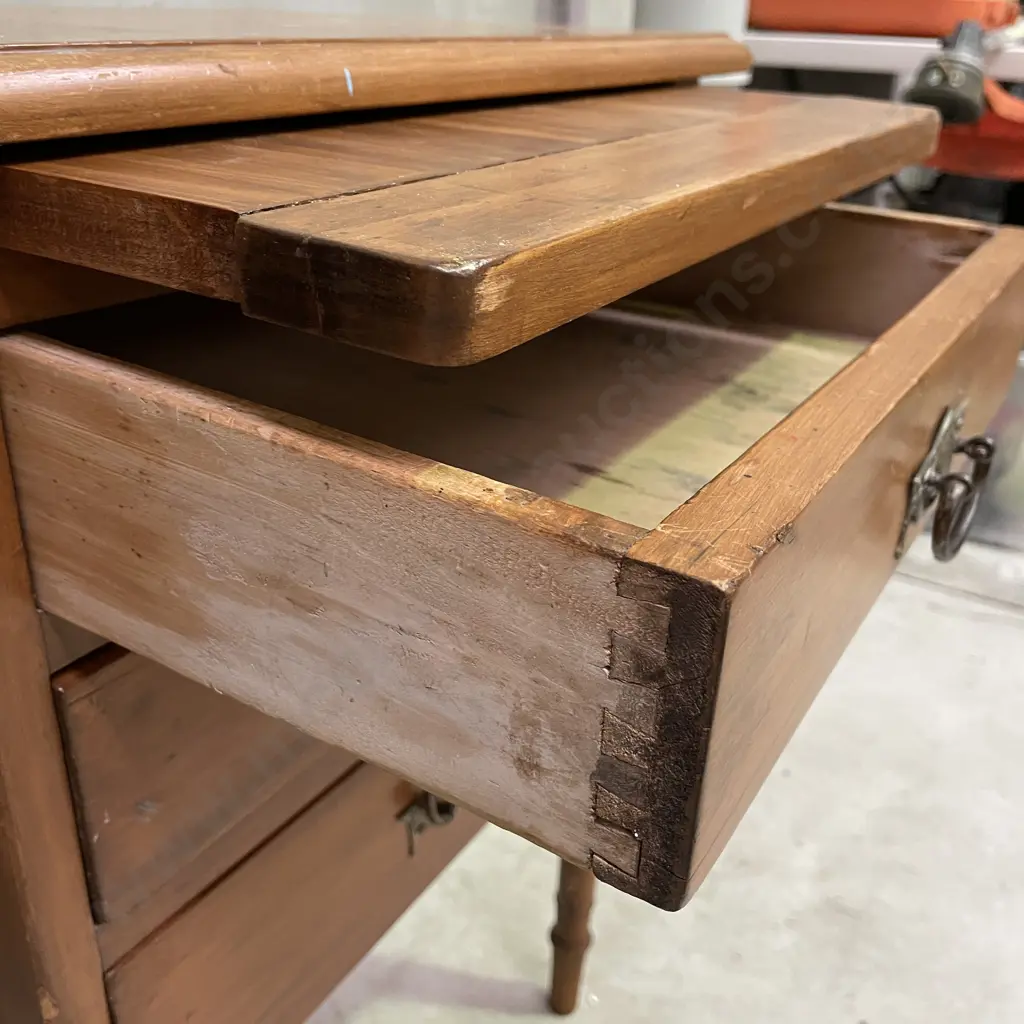 Vintage Solid Rimu Desk, 3 Drawer, Top Tray, H76 W112 D47cm Image 1++
