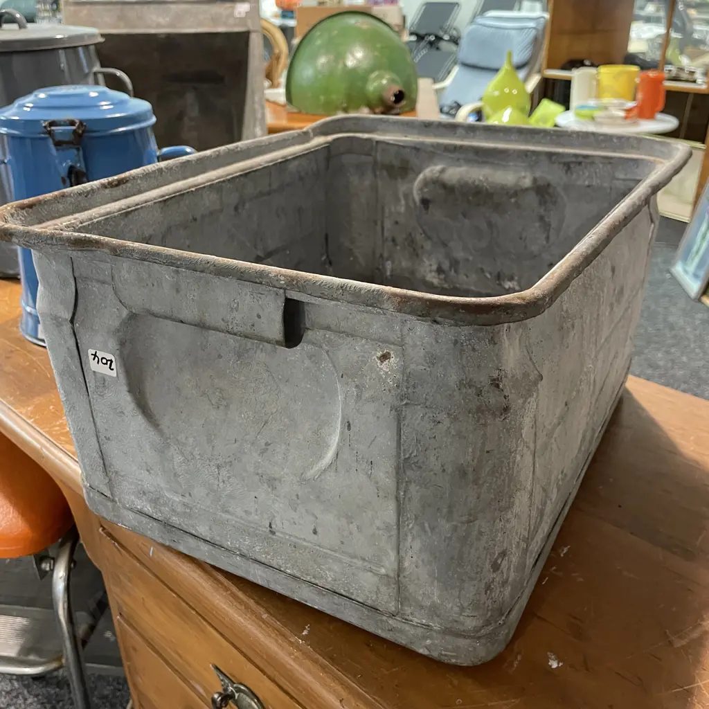 Vintage Metal Industrial Storage Bin, H22 W43 D35cm Image 1++