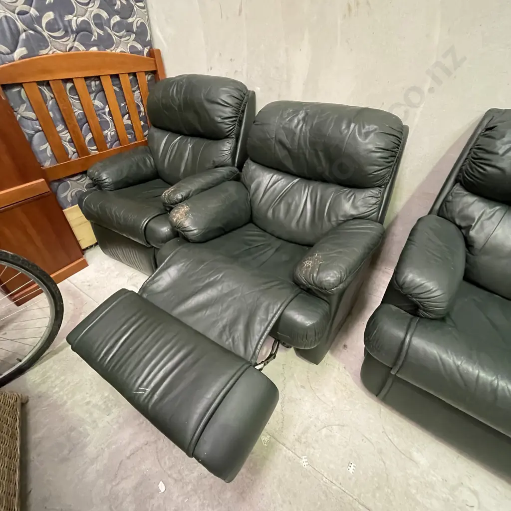 McCann Forest Green Leather 3 Piece Recliner Lounge Suite Image 1++