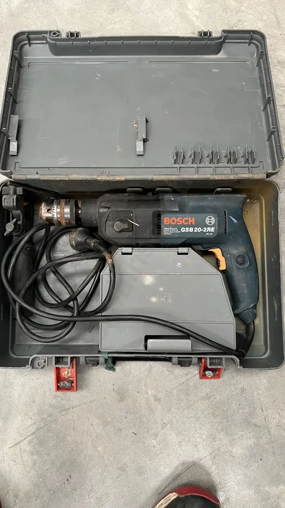 Bosch Drill Model GSB20-2RE in case Image 1++