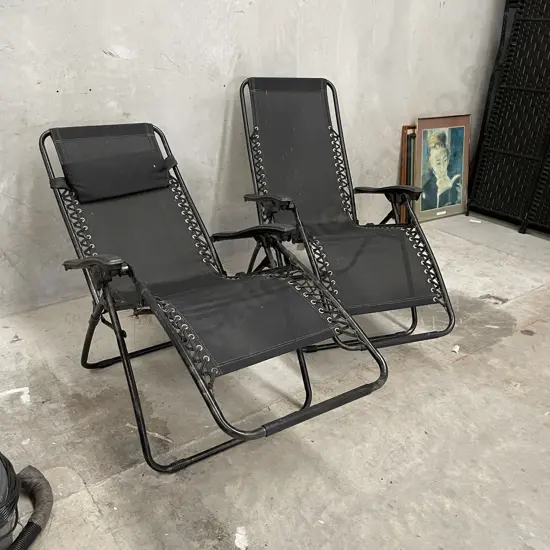 Pair of Black Outdoor Chair/Recliners