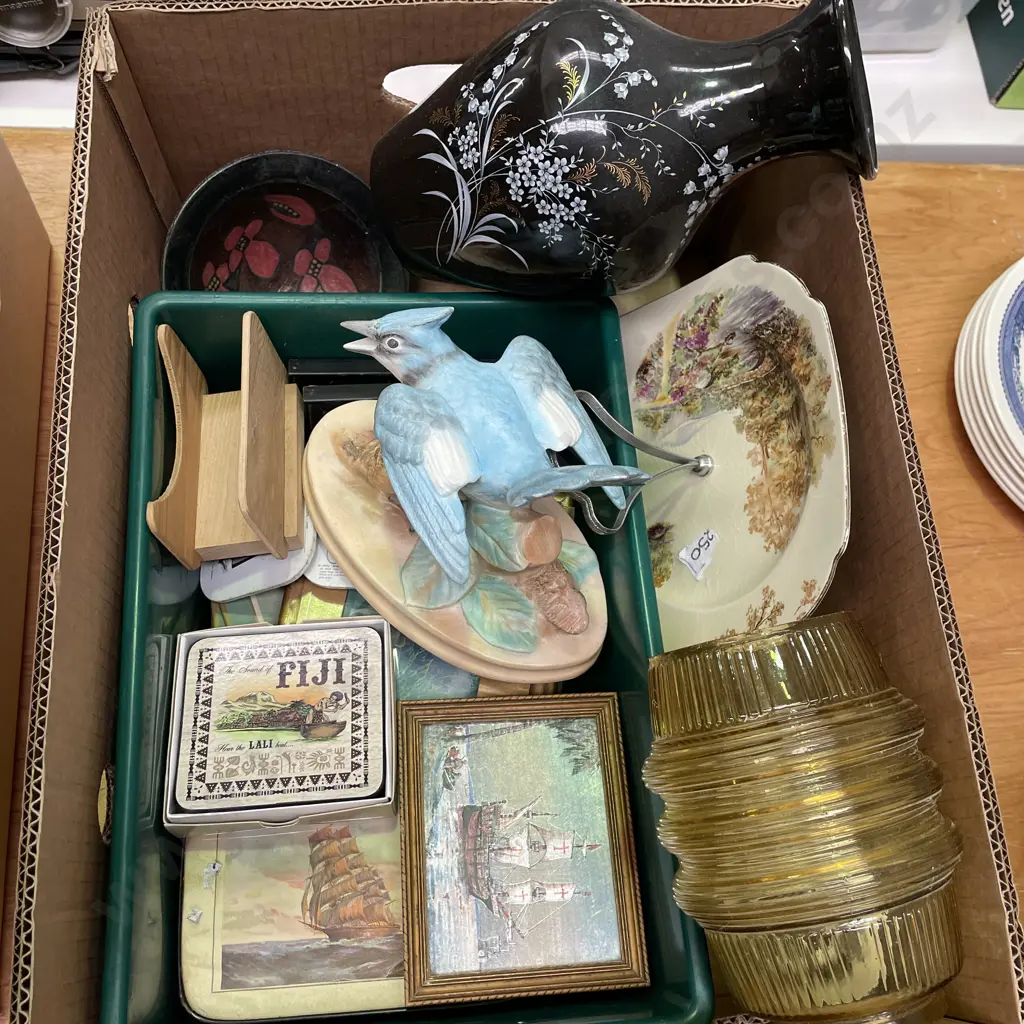 Box of Assorted items Image 1++