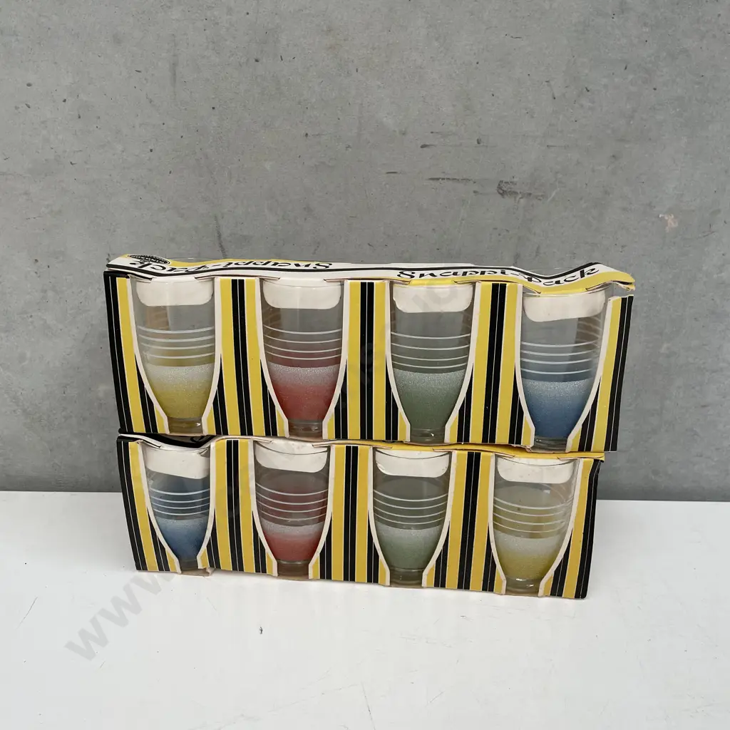 Vintage set of 4 Retro frosted glasses x 2 packs Image 1++