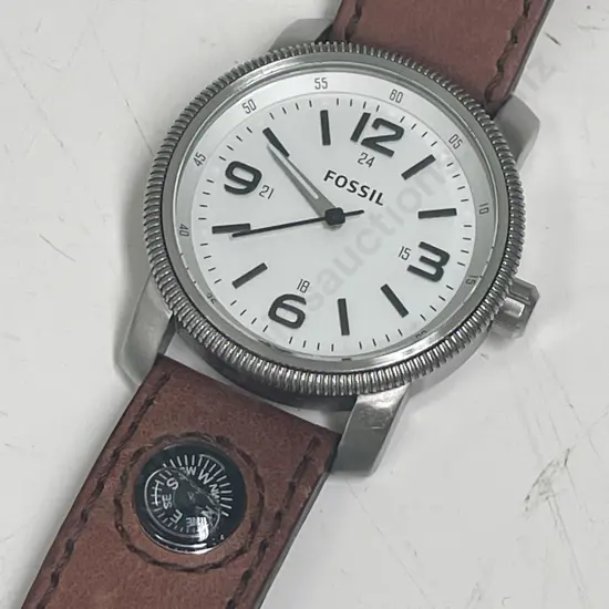 Fossil Watch with Leather Strap. Working