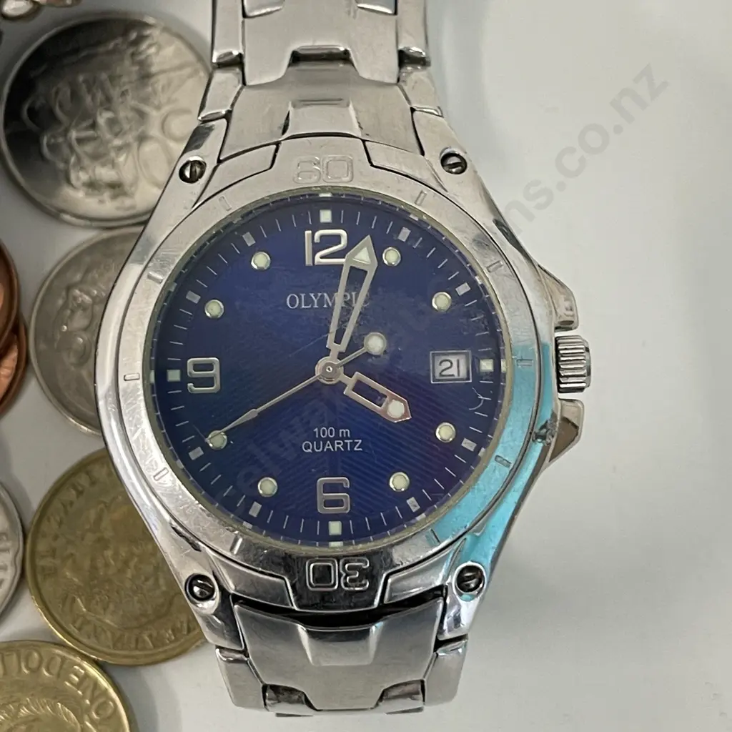 Olympic Quartz 100m Silver Watch with Whistle Pouch and Coins Image 1++