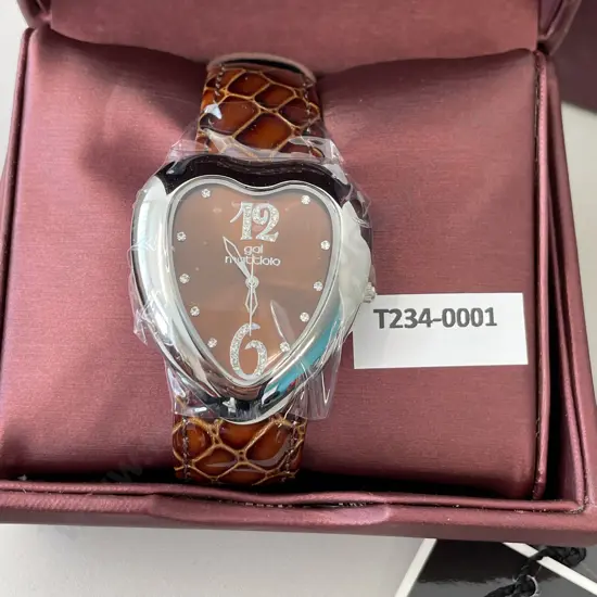 Gai Mattiolo Watch. As new in Box