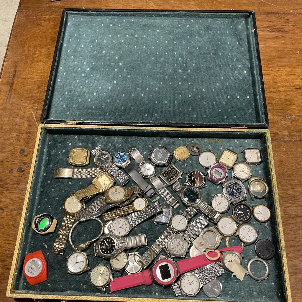 Vintage Case with Large Assorted of Watches and Watch faces Image 1++