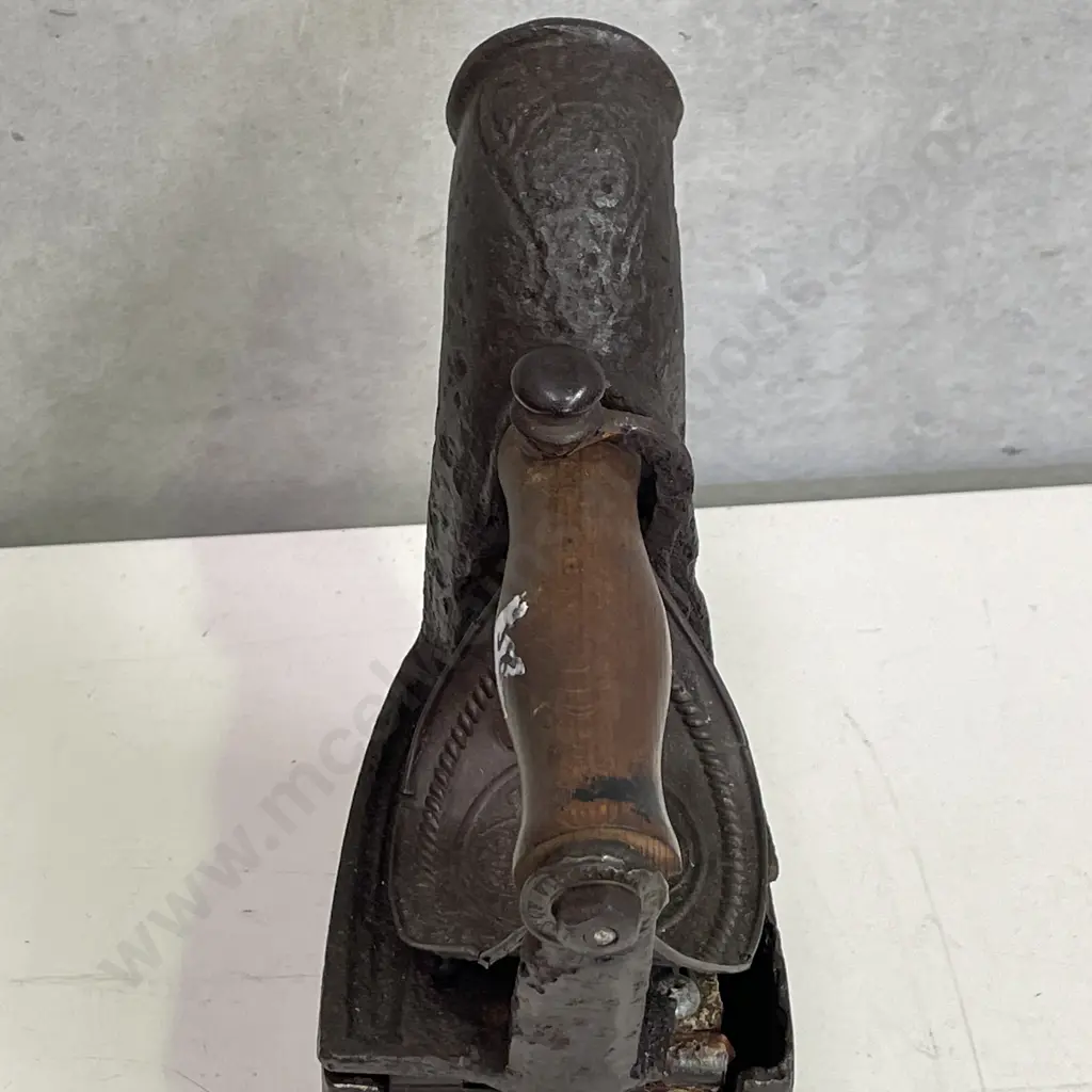 Antique Cast Box Coal Iron Image 1++