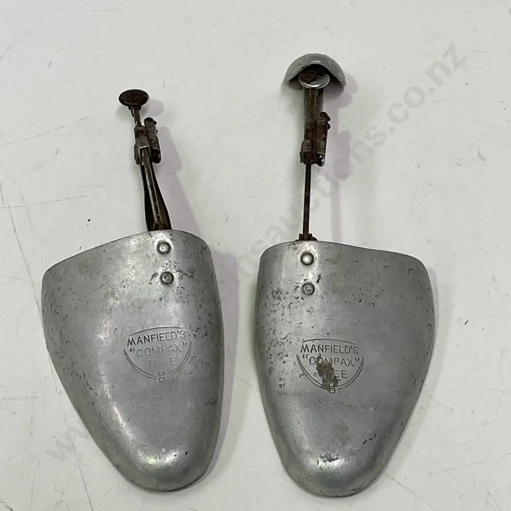 Pair of Vintage Manfield's "Compax" Tree Shoe Stretchers Image 1++