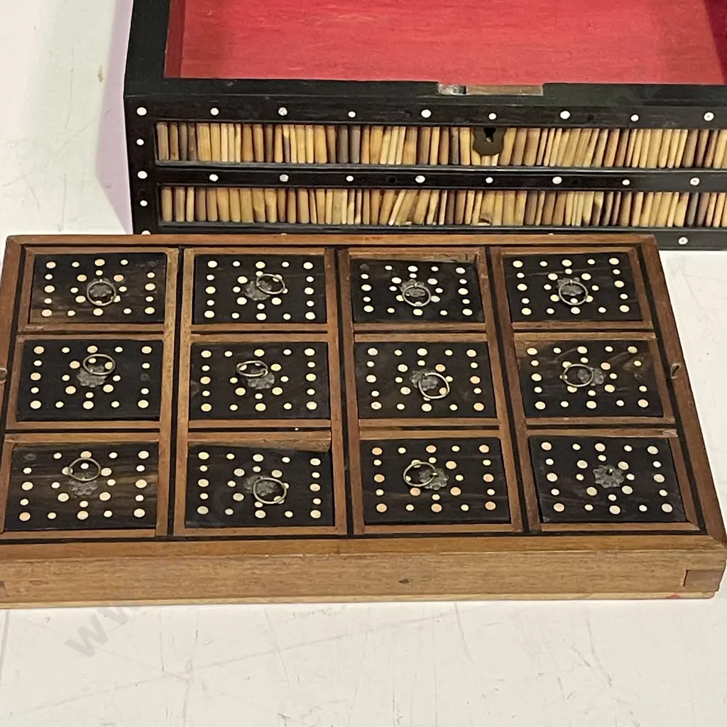 Stunning Vintage Porcupine Quill Jewellery Box with internal lidded segments (af to hinges) H11cm 27 x 18cm Image 1++