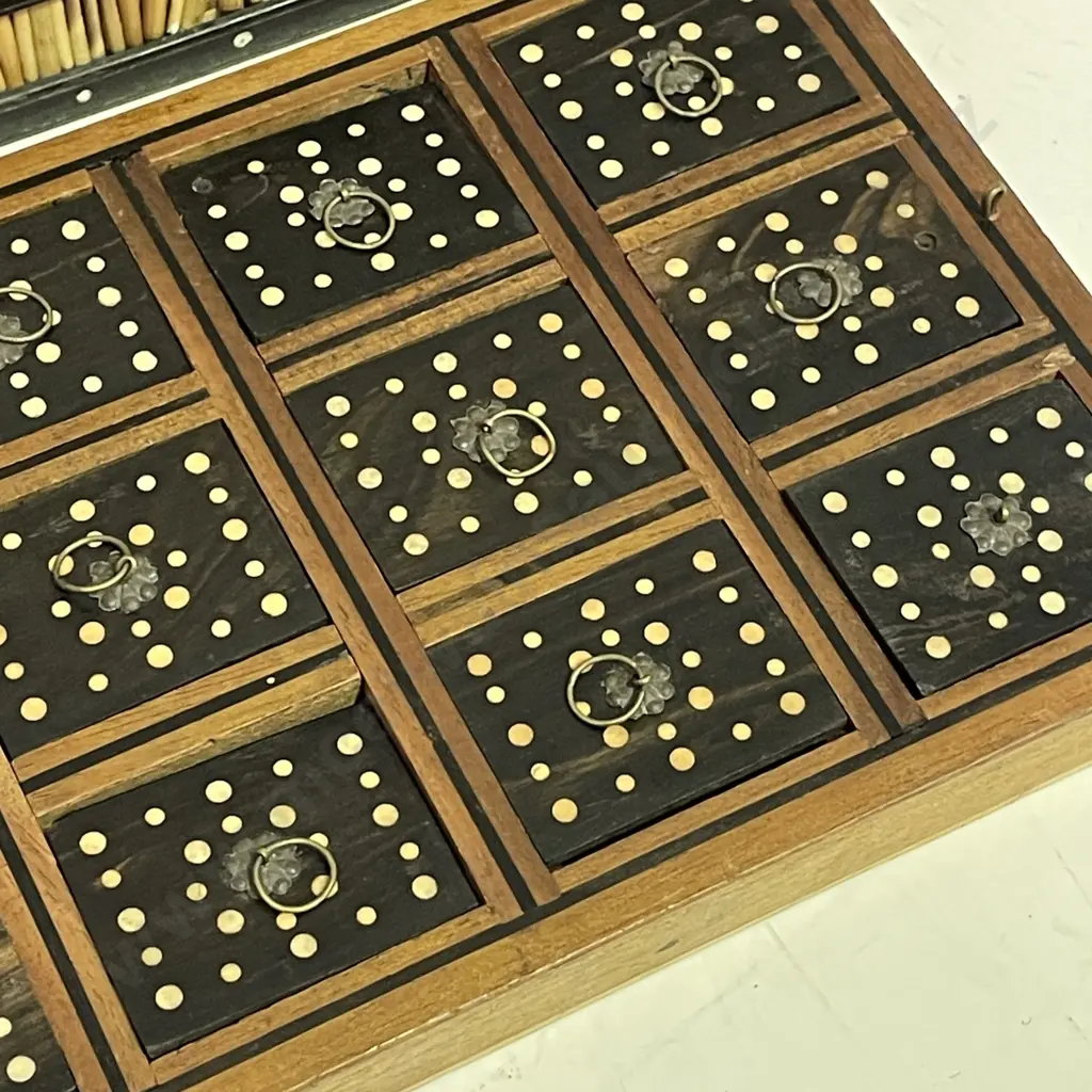 Stunning Vintage Porcupine Quill Jewellery Box with internal lidded segments (af to hinges) H11cm 27 x 18cm Image 1++