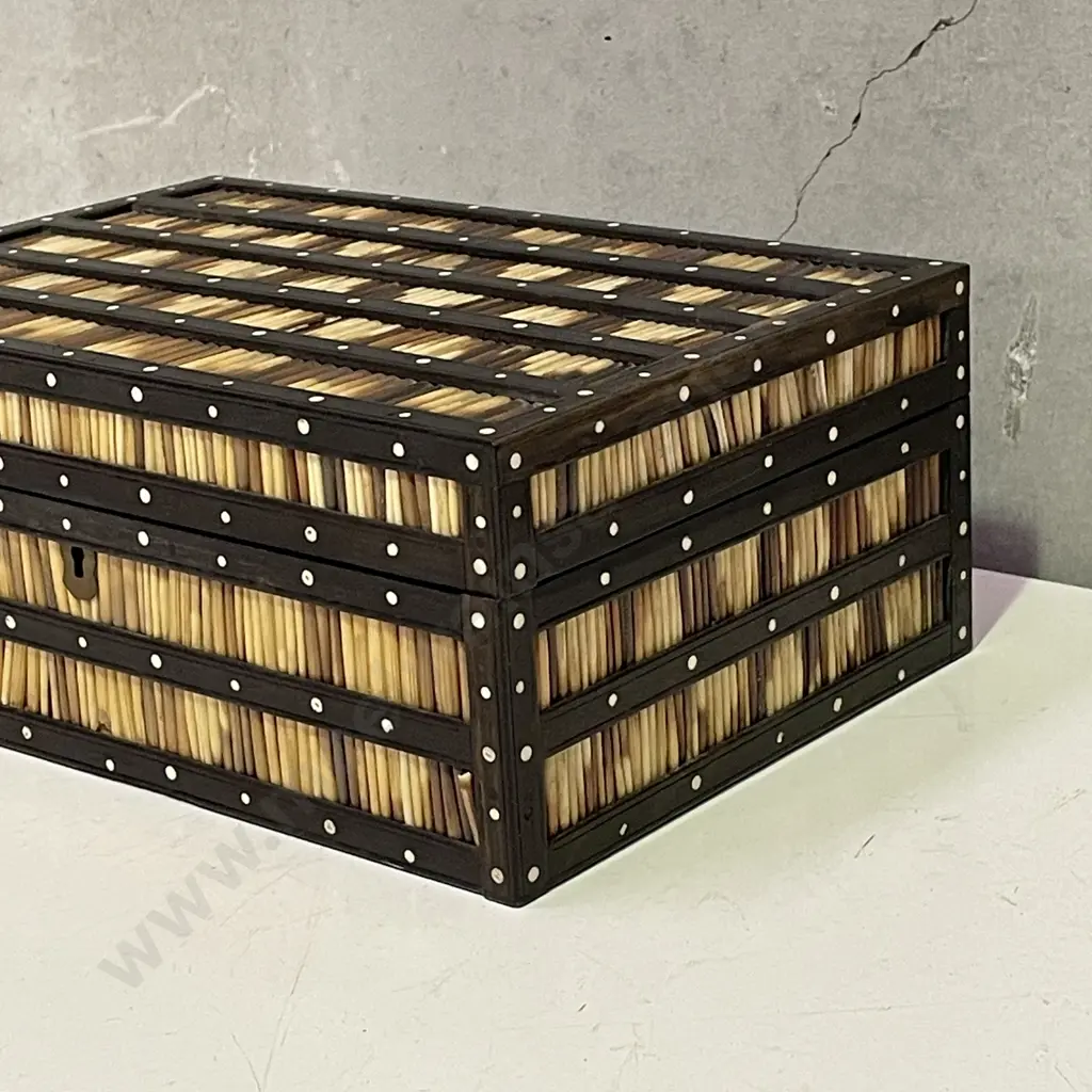Stunning Vintage Porcupine Quill Jewellery Box with internal lidded segments (af to hinges) H11cm 27 x 18cm Image 1++