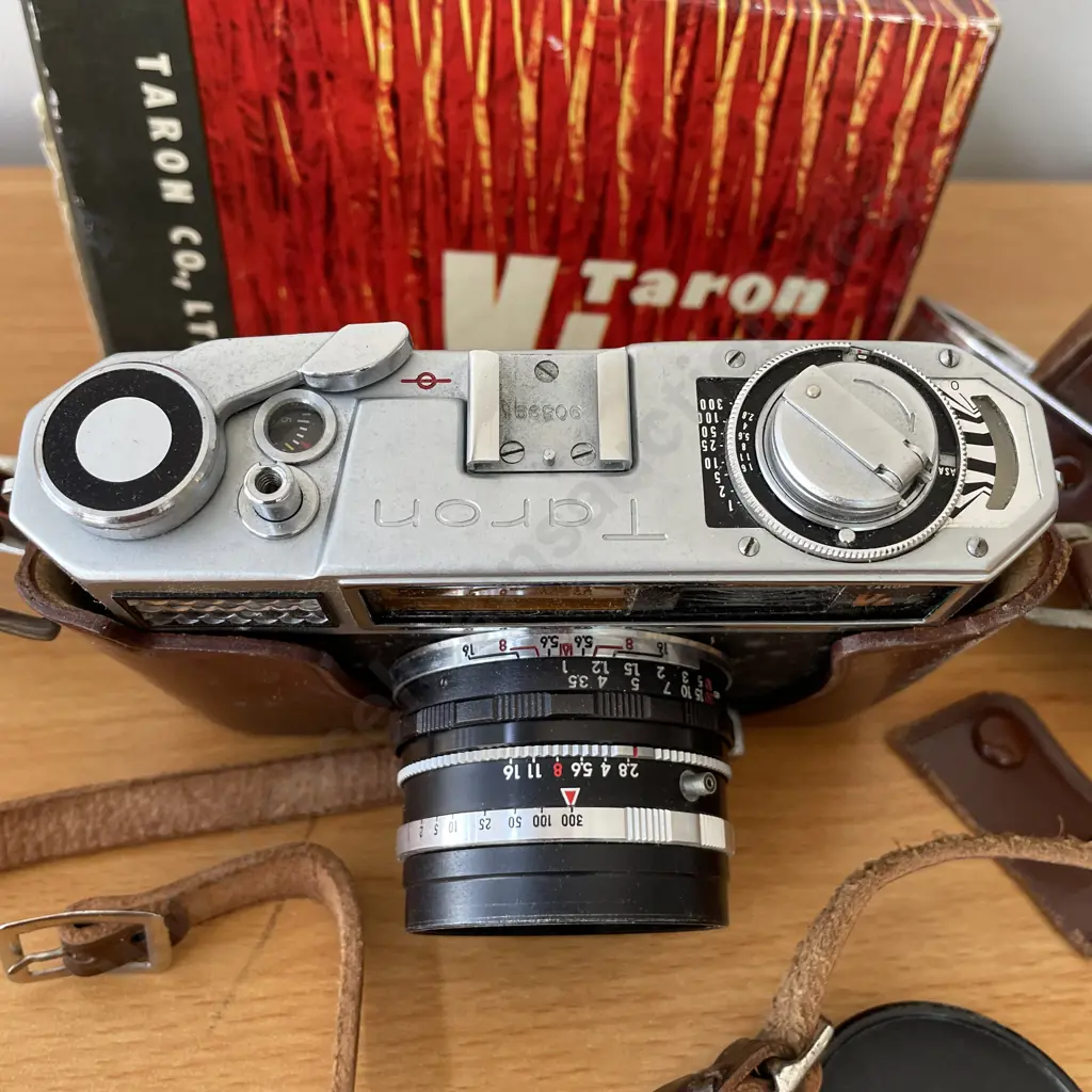Vintage Taron VL 35mm Automatic Camera with box Image 1++