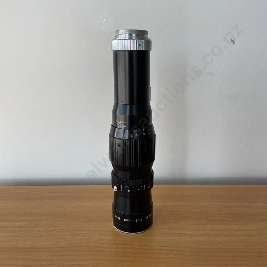 Soligor Miranda F=250mm 1:45 Lens. Made in Japan. No. TY 98787 Image 1++