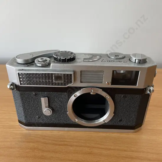 Vintage Canon 7 Model Camera. No. 858556