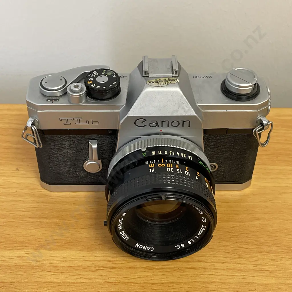 Vintage Canon TLb Camera with Canon FD 50mm Lens Image 1++