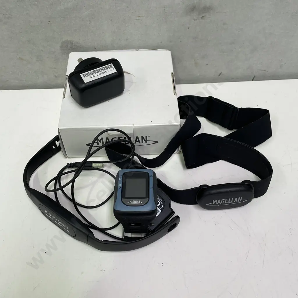 Megelllan Sports GPS Watch with charger and Kathmandu Heart Rate Monitor? Image 1++