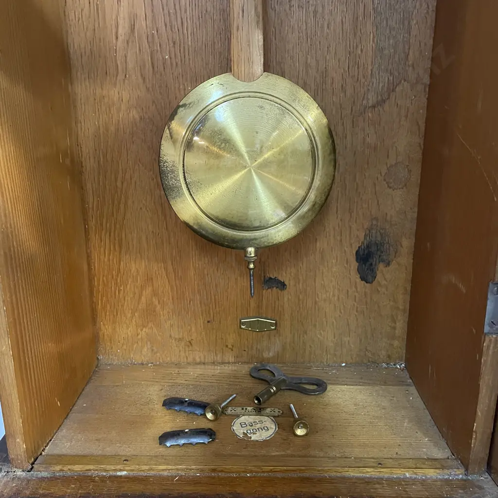 Vintage H.A.C Clock. Made in Wurttemberg, Germany. Oak Cased, Wall Hung with Key. H770 W33 D17cm Image 1++