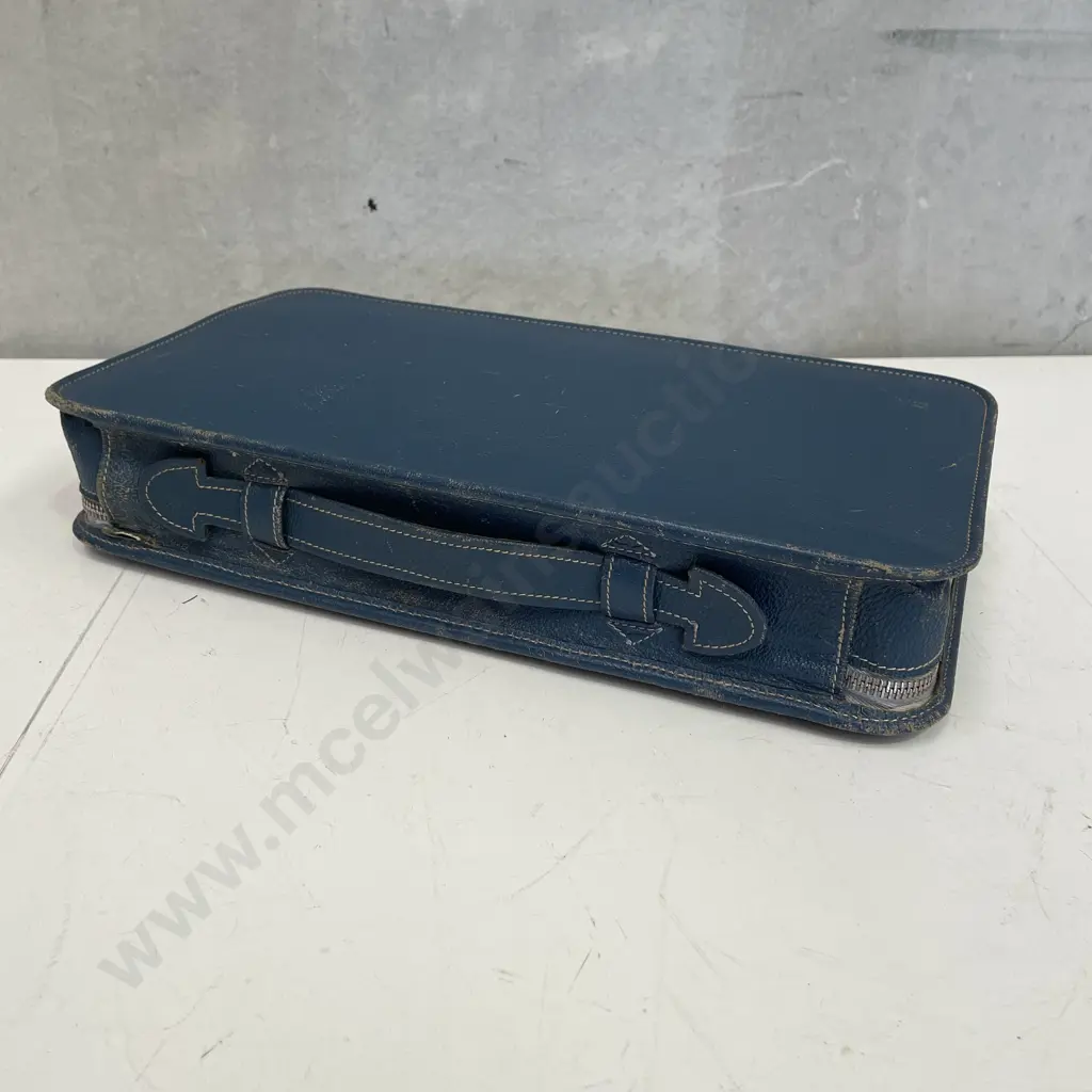 Vintage English Made Two-Tix Large Ladies Vanity Case with accessories Image 1++