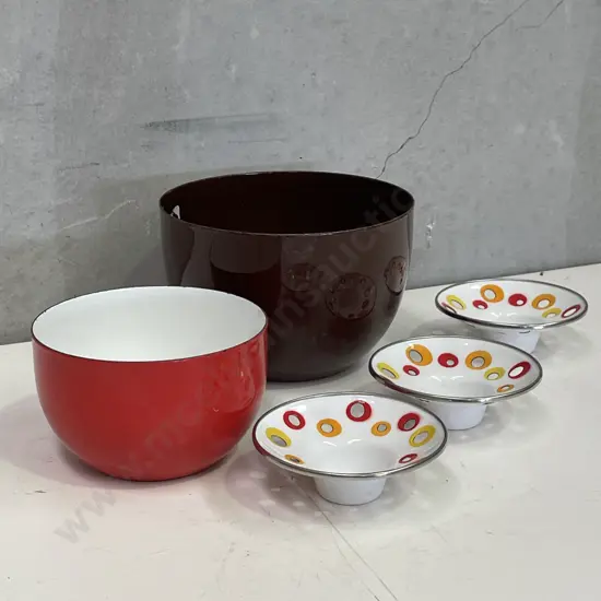 Assorted Mid Century Enamel Ware