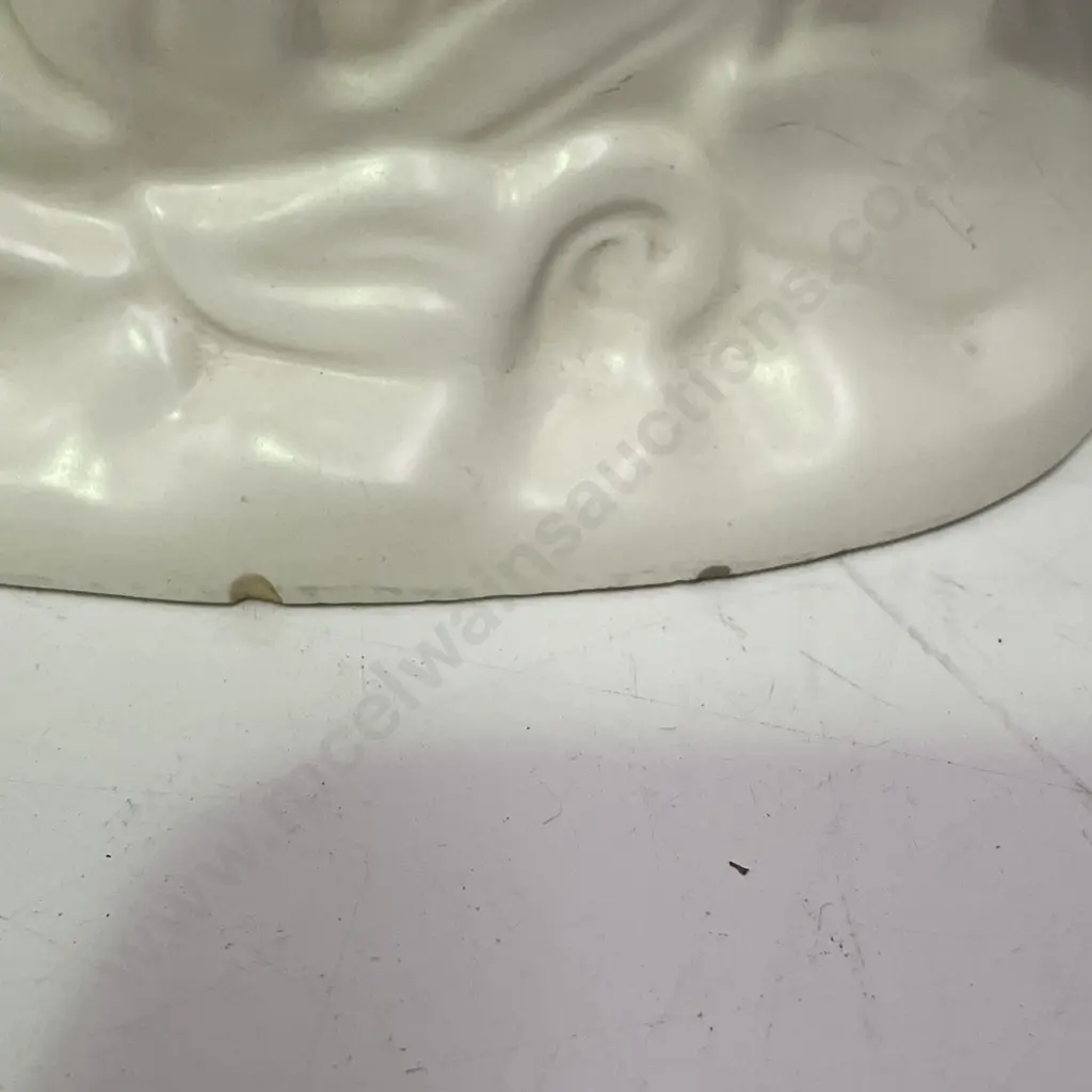 Vintage Crown Lynn Vase/Trough. H17, W30, D12cm. Small af to base as shown Image 1++