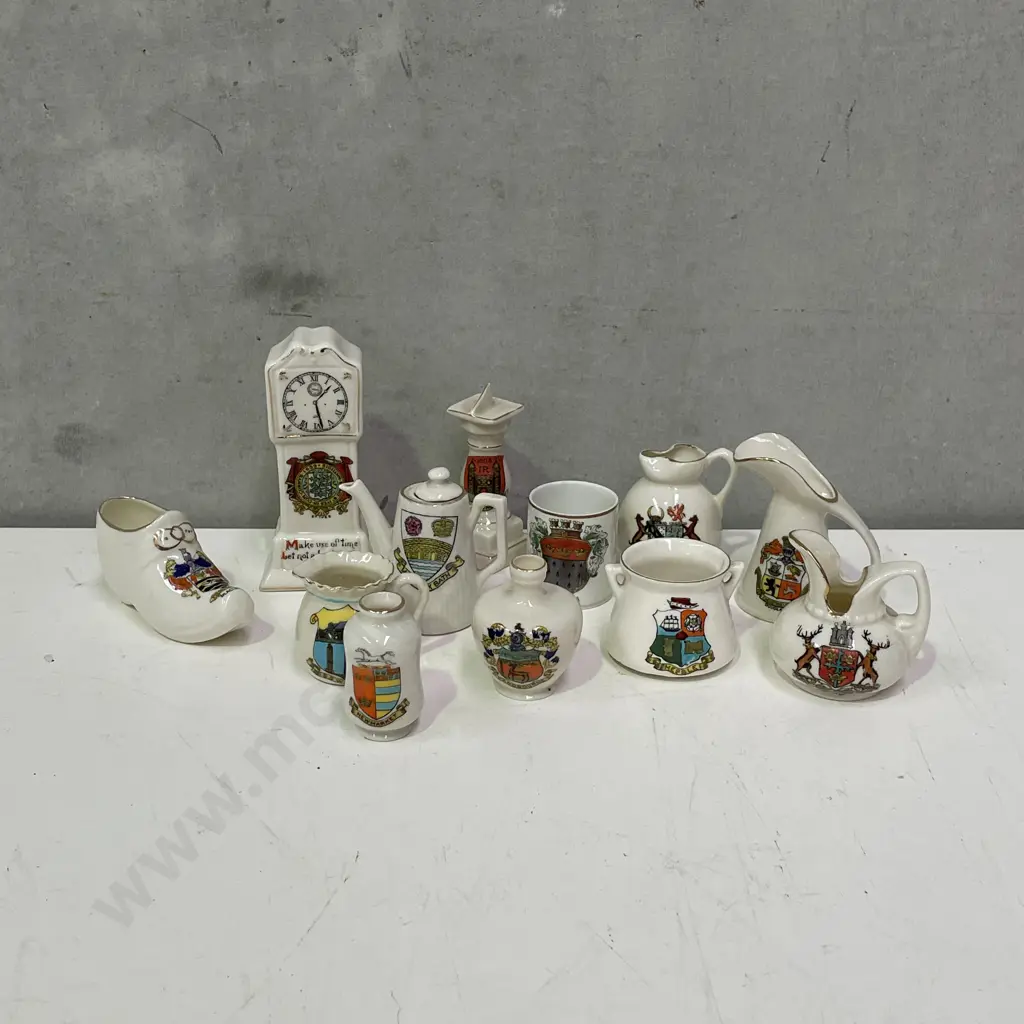Assorted Vintage Crested Porcelain items Image 1++