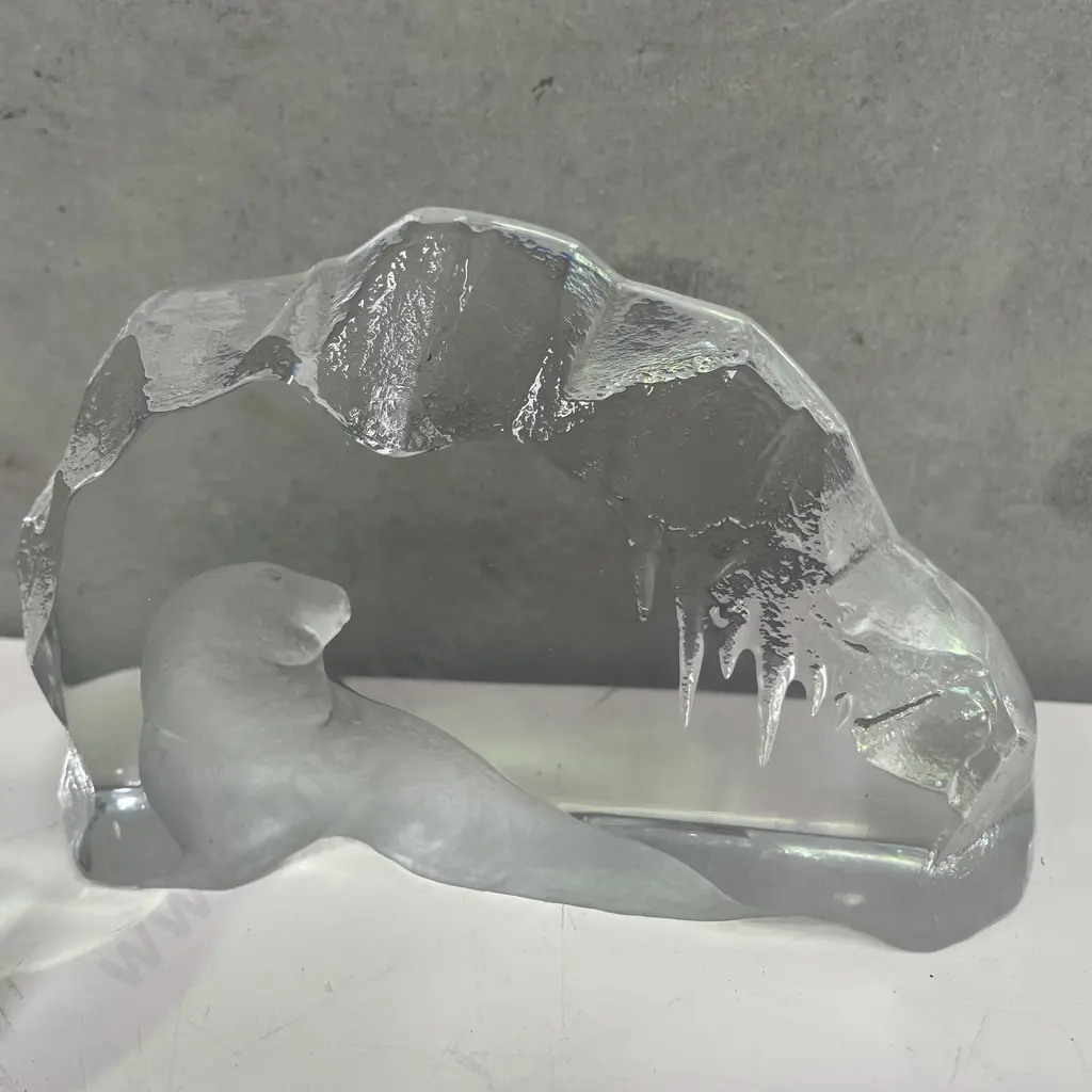 Three Signed Mats Jonasson Art Glass Paperweights/Sculptures. Tallest H17cm Image 1++