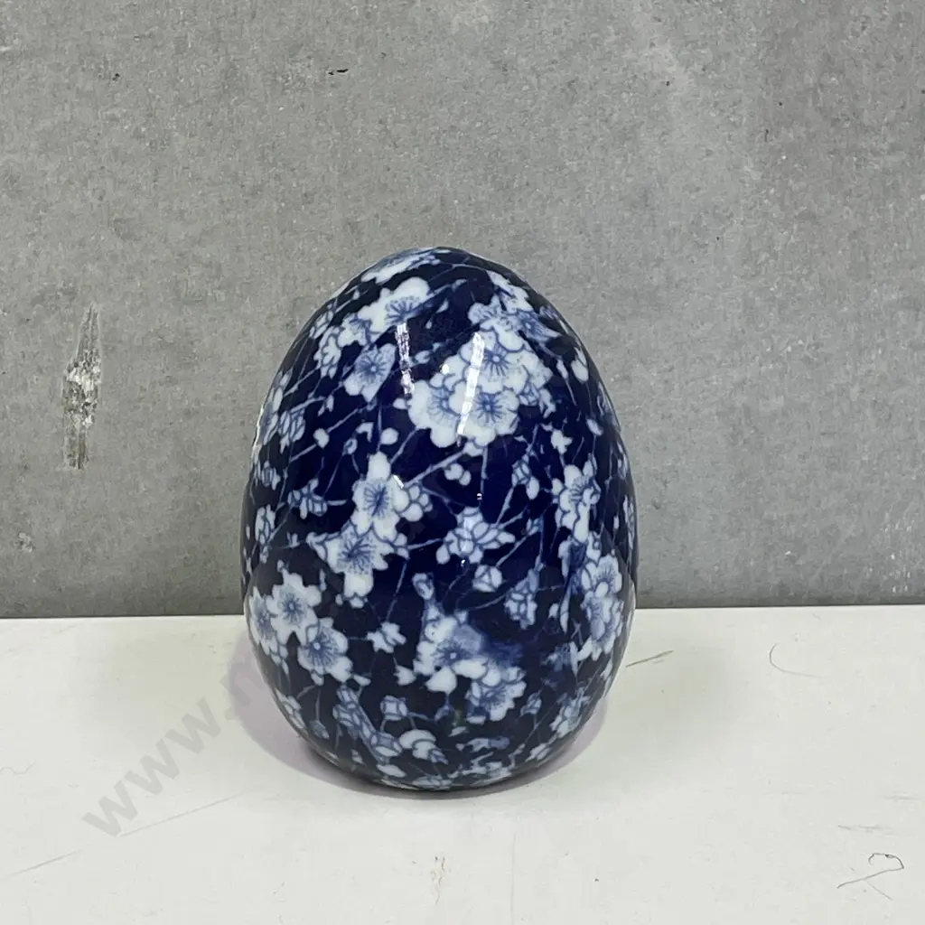 Flow Blue and White Anemone Floral Egg Ornament Image 1++