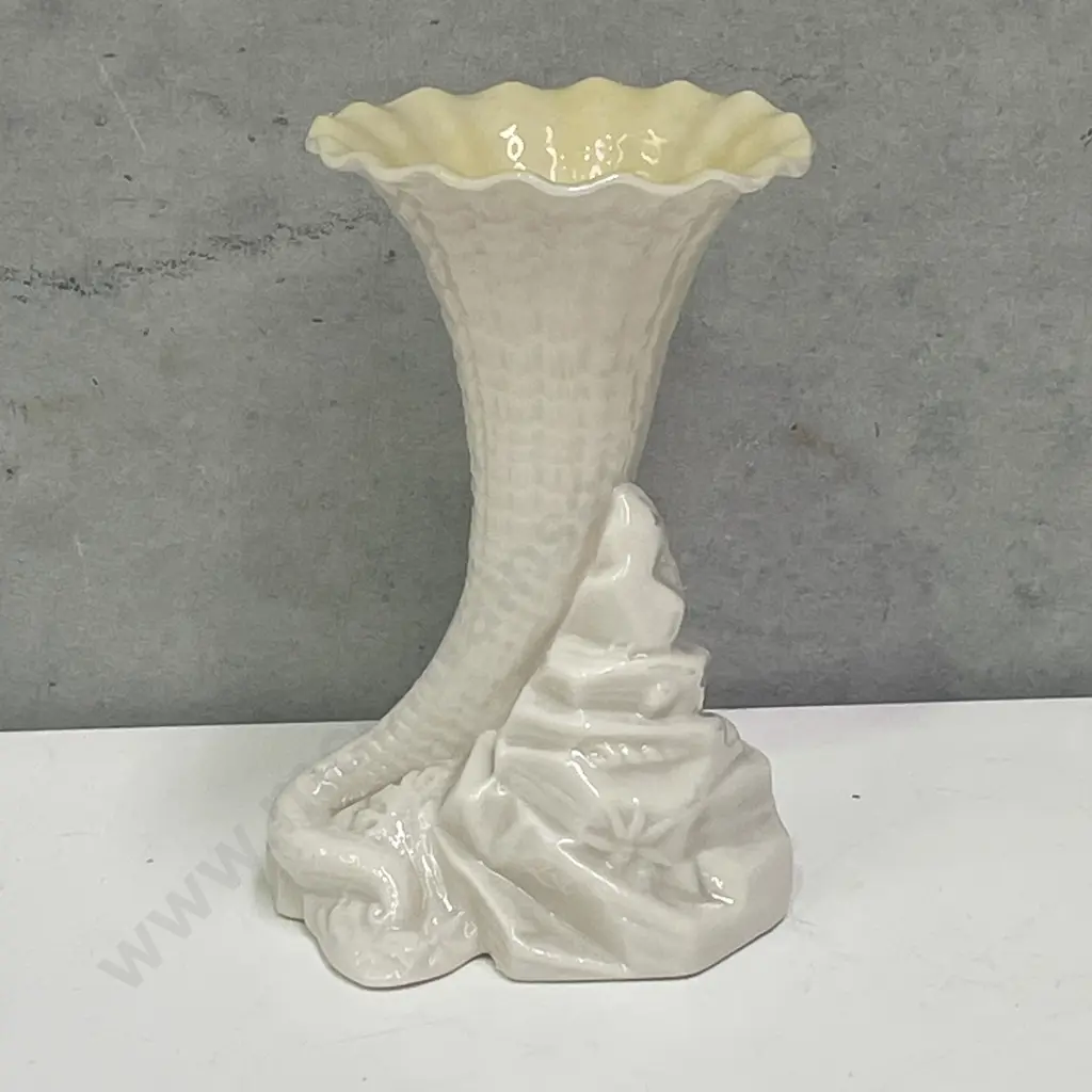 Belleek Green Mark Rock Cornucopia Vase. H13.5cm Image 1++