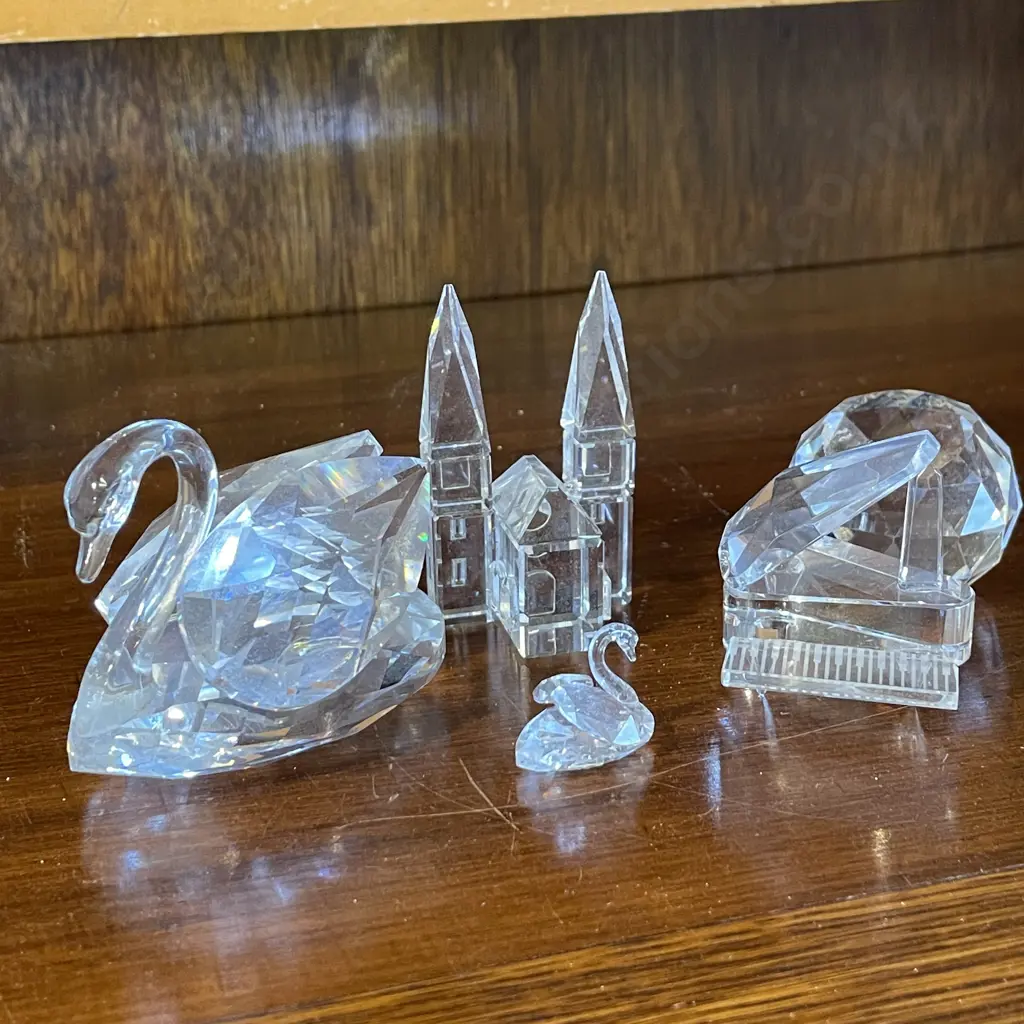 Swarovski Swan x 2 with Swarovski City Catheral Church etc Image 1++
