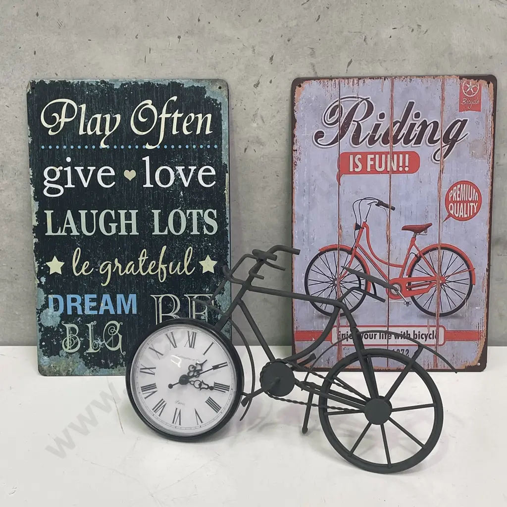 Paris Clock Metal Bike Ornament with two metal Signs Image 1++