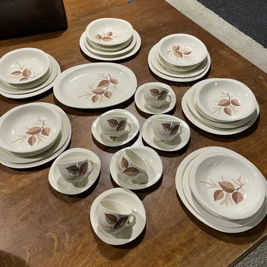 Royal Swan Dinnerware items