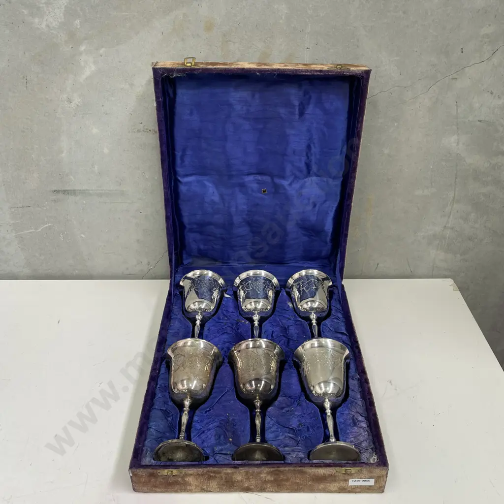 Vintage Presentation Boxed Set of 6 Silver Plated Wine Goblets. Etched grapes/leaves design Image 1++
