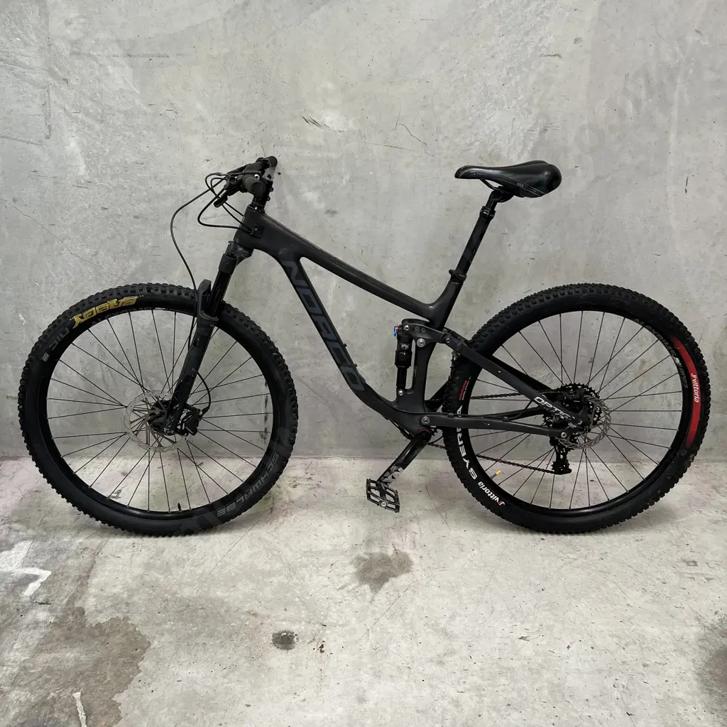 Norco Optic Full Suspension Carbon Mountain Bike. Serial No 33T60200554 C9.3 Image 1++