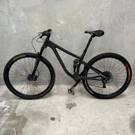 Norco Optic Full Suspension Carbon Mountain Bike. Serial No 33T60200554 C9.3