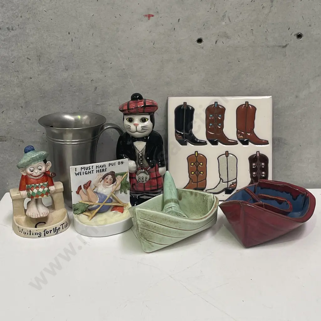Assorted Collectable items Image 1++