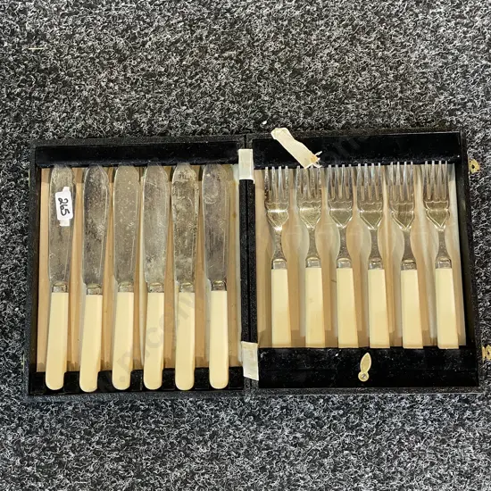 Vintage Boxed Fish Set