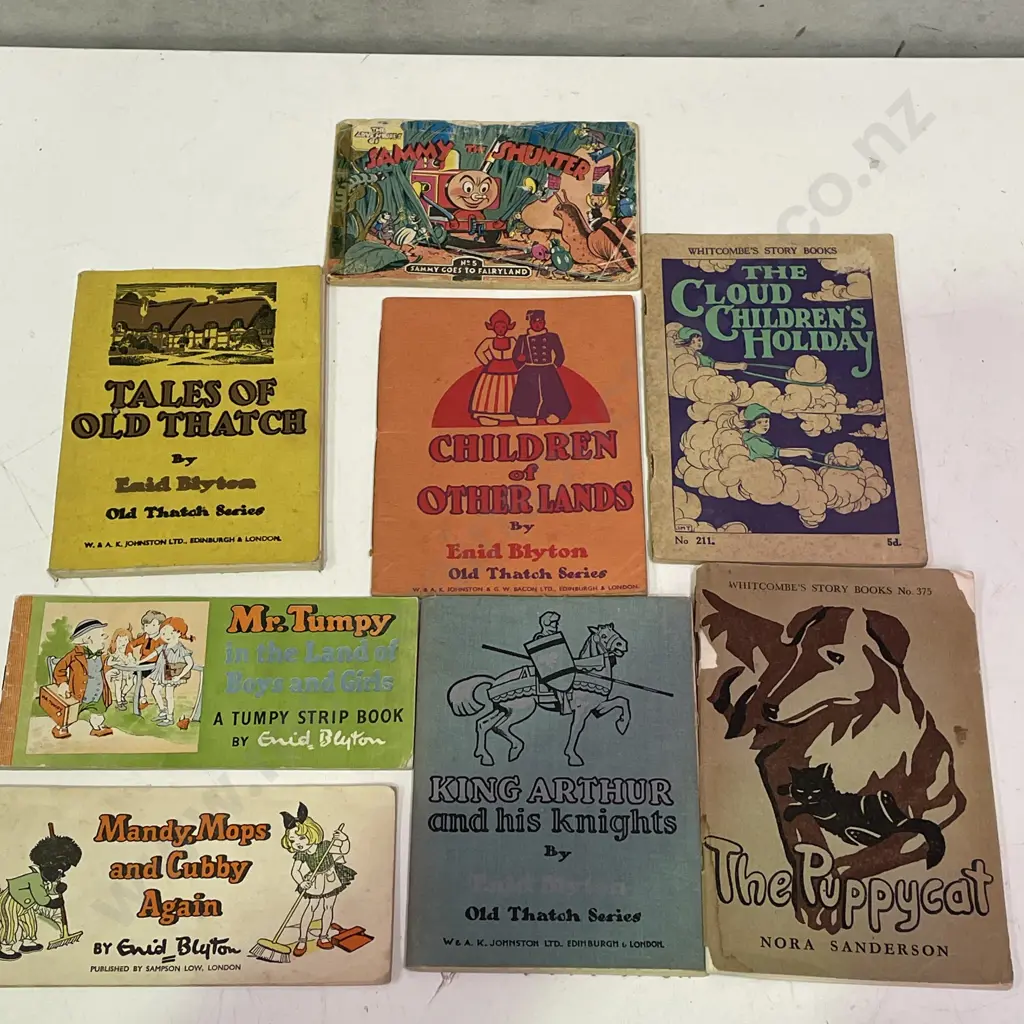 Assorted Childrens Books/Comics Image 1++