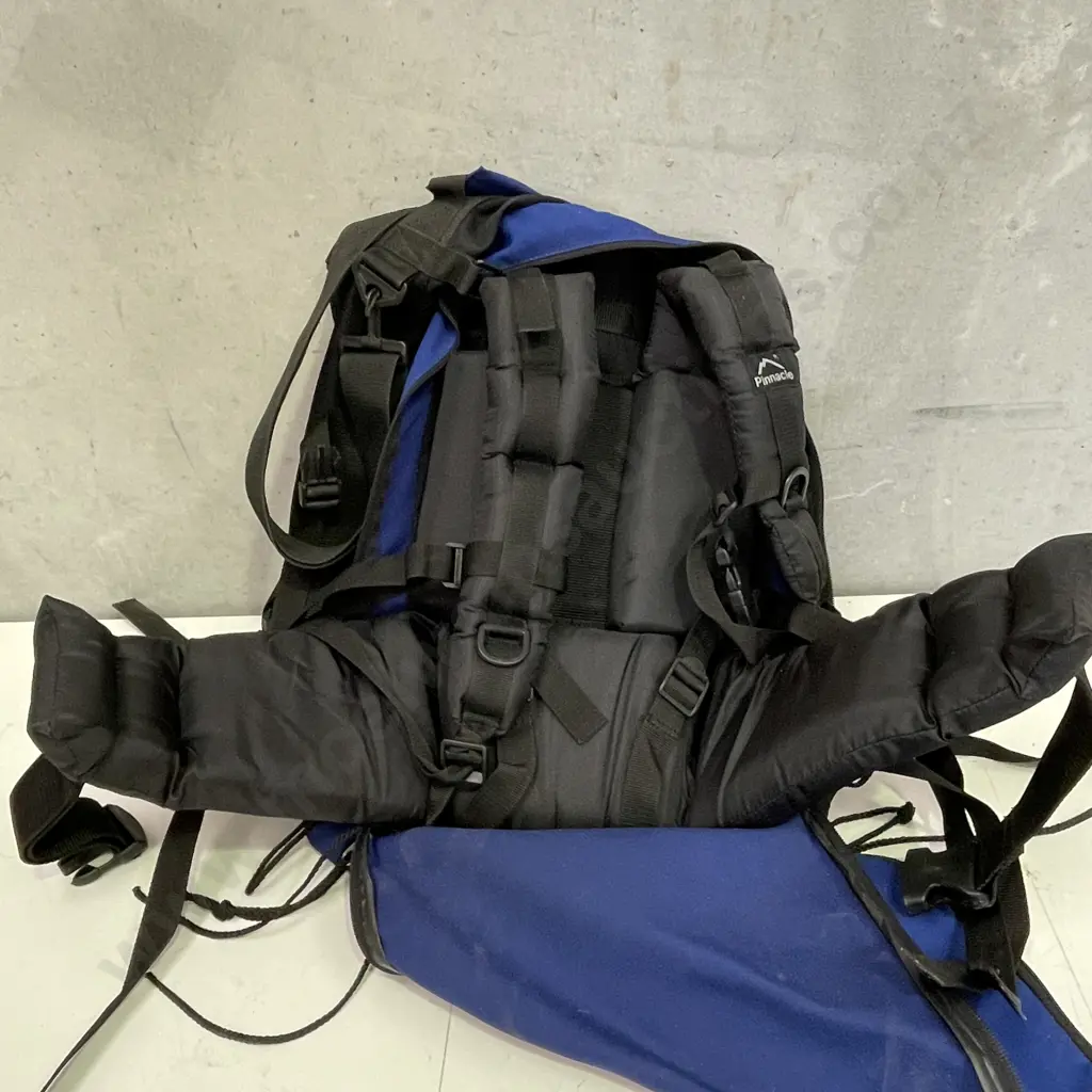 Pinnacle Travellers Back Pack Image 1++
